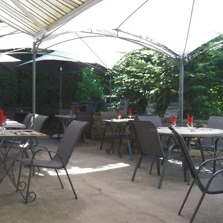 La Vieille Ferme 2*